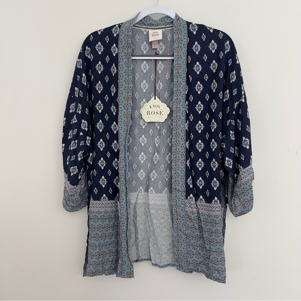 NWT Knox Rose Navy Floral Print